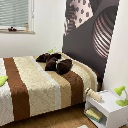 Darija Apartman U Centru Sa Parkingom Novi Pazar