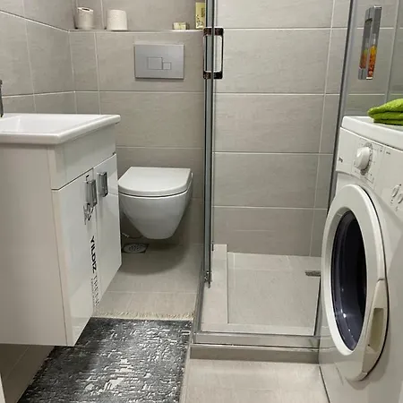 Darija Apartman U Centru Sa Parkingom Apartment *