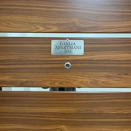 Darija Apartman U Centru Sa Parkingom Apartment *